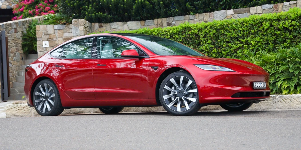 Tesla Model 3 Long Range