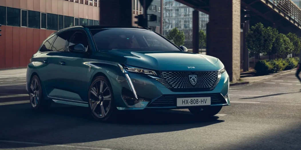 nouvelle-Peugeot-308-2022