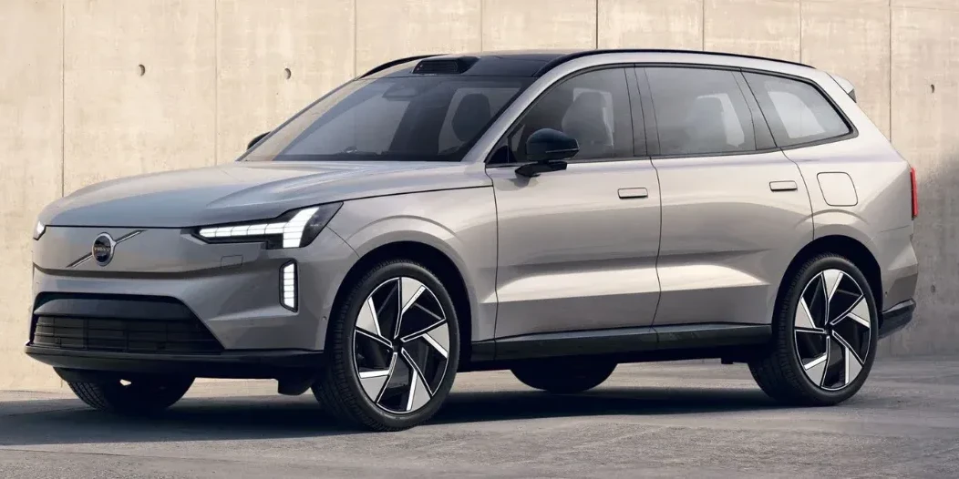 Volvo EX90, le luxe en 7 places électrique
