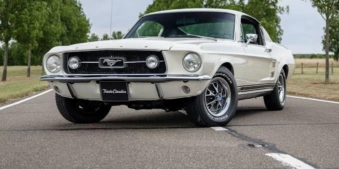 390 GT Fastback 1967