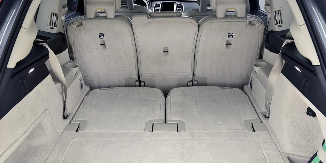 coffre-volvo-XC90-vivacar