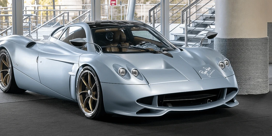 pagani-huayra-codalunga