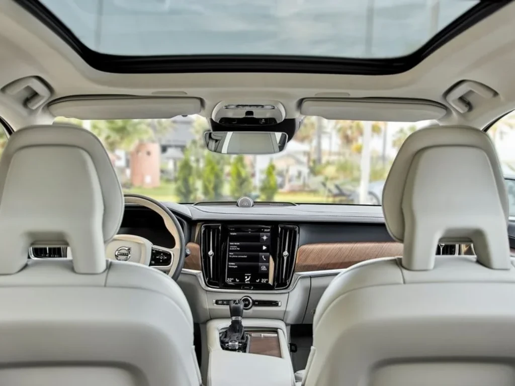 Volvo V90 vue inter