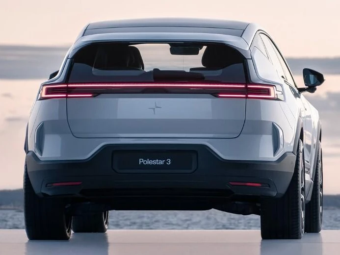 polestar-3-arriere-2