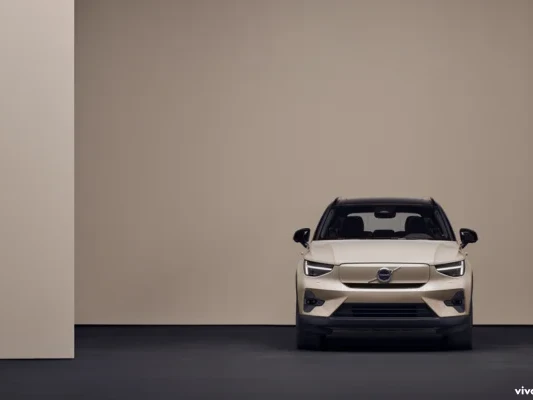 Volvo EX40 design avant