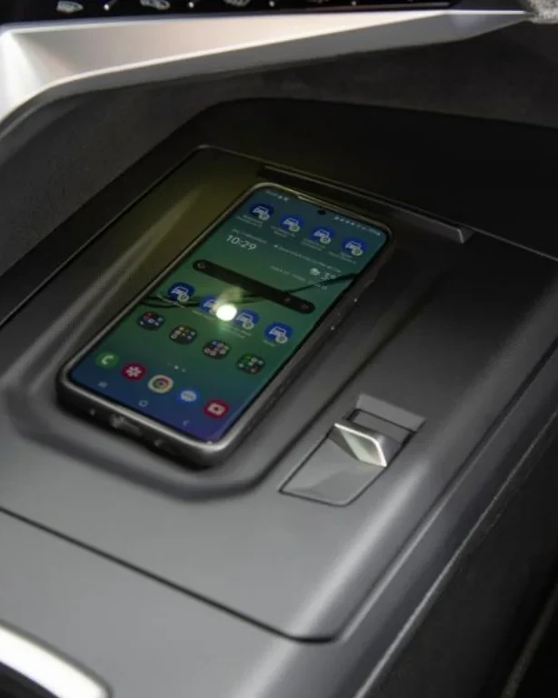 Peugeot 3008 téléphone