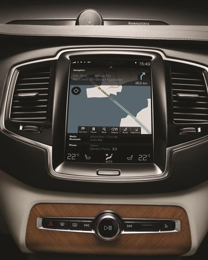 volvo-XC90-7places-technologie