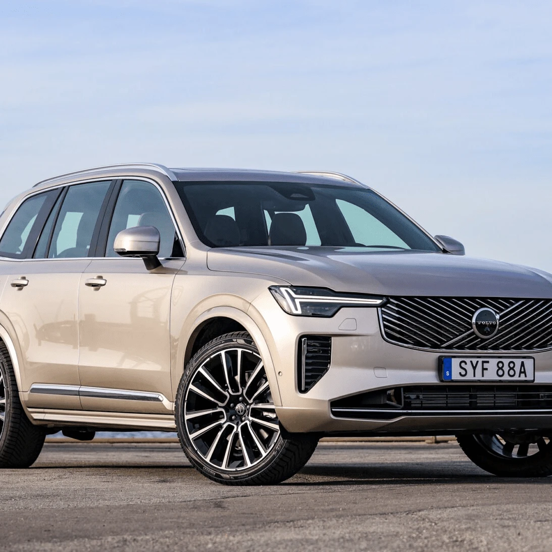 volvo-XC90-7places-exterieur