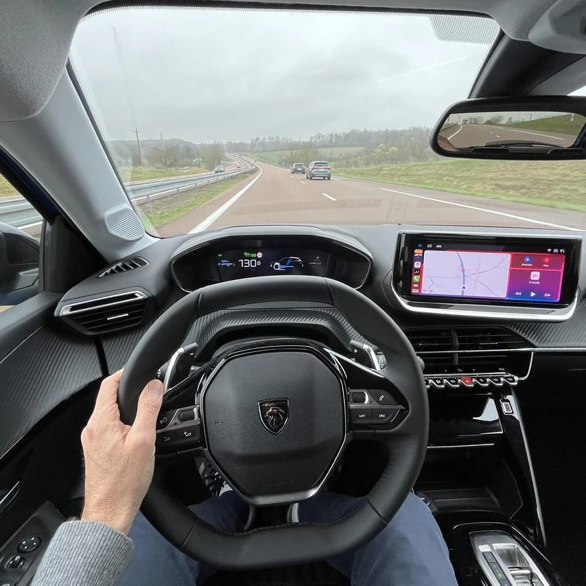 consommation-208-hybride