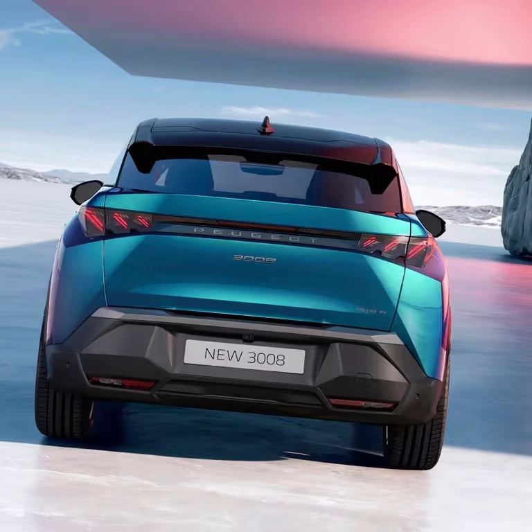 peugeot-e3008-arriere