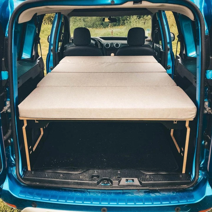 17cf9f_576e508916a44a33a8b9c4399feb9070~mv21