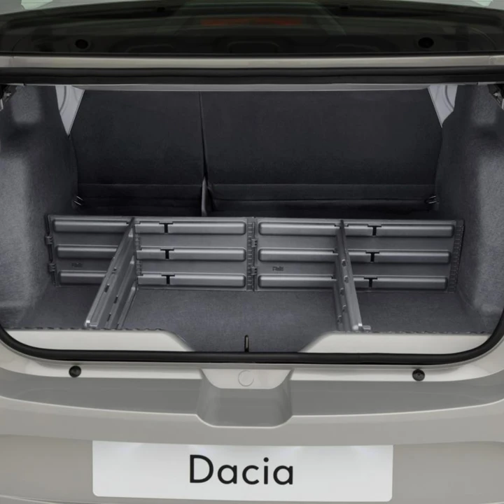 dacia-logan-3-2020-coffre-separateur_12