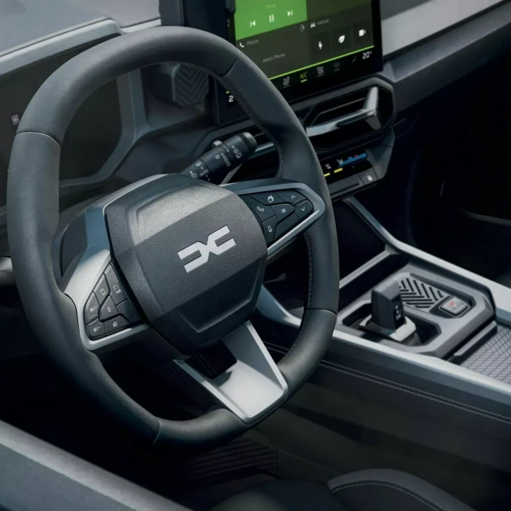 imgi_850_61d1fd96d32