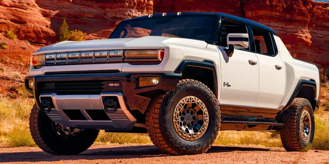 GMC-Hummer-EV