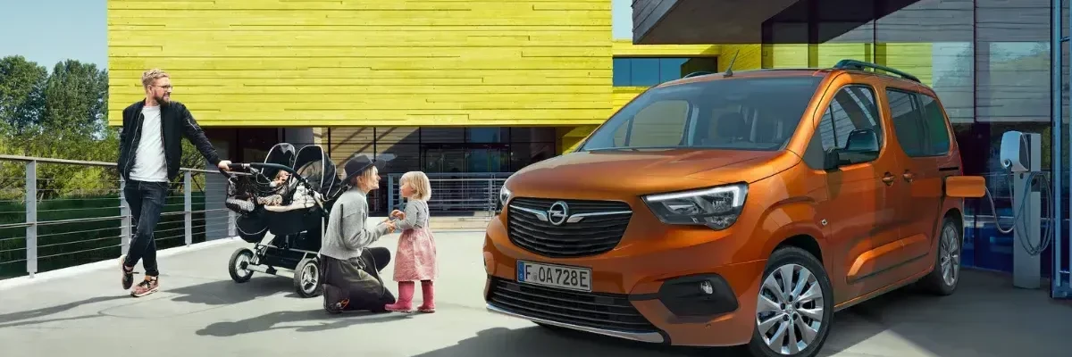 Opel-Combo-e-Life-7-places