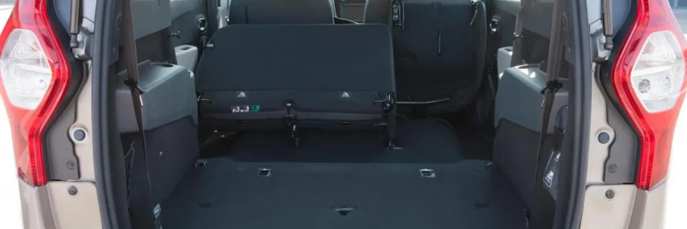 Dacia Lodgy 7 places coffre sieges rabaisse2