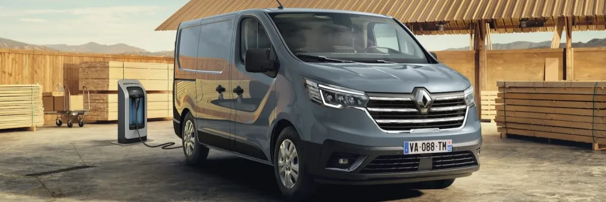 Renault-Trafic-2023