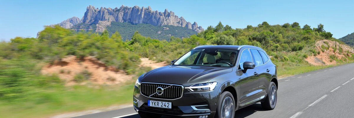 Volvo-xc60-2019