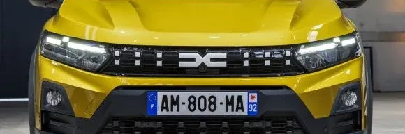 dacia-sandero-stepway-2026-face-avant-22