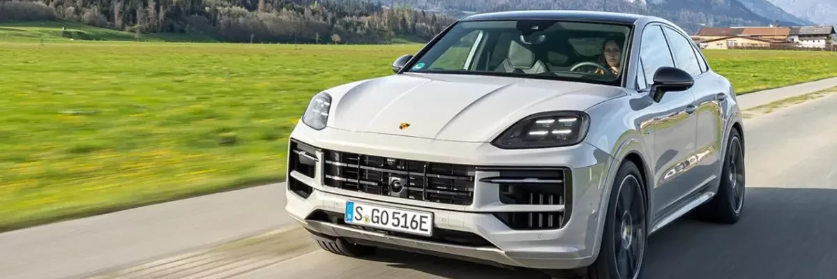 porsche-cayenne-2023