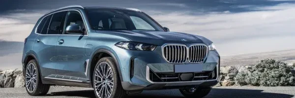 BMW-X5-xDrive-face-avant