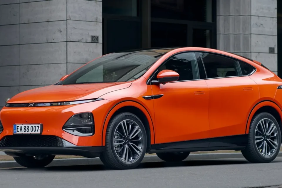 Xpeng-g6-présentation