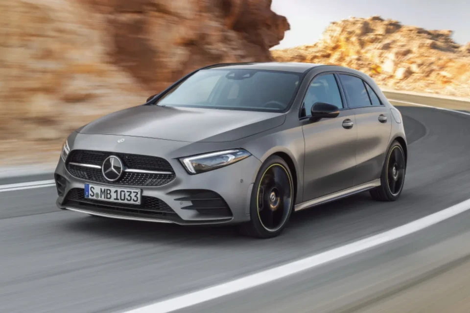 banniere-berline-compacte-mercedes-classe-a (1)