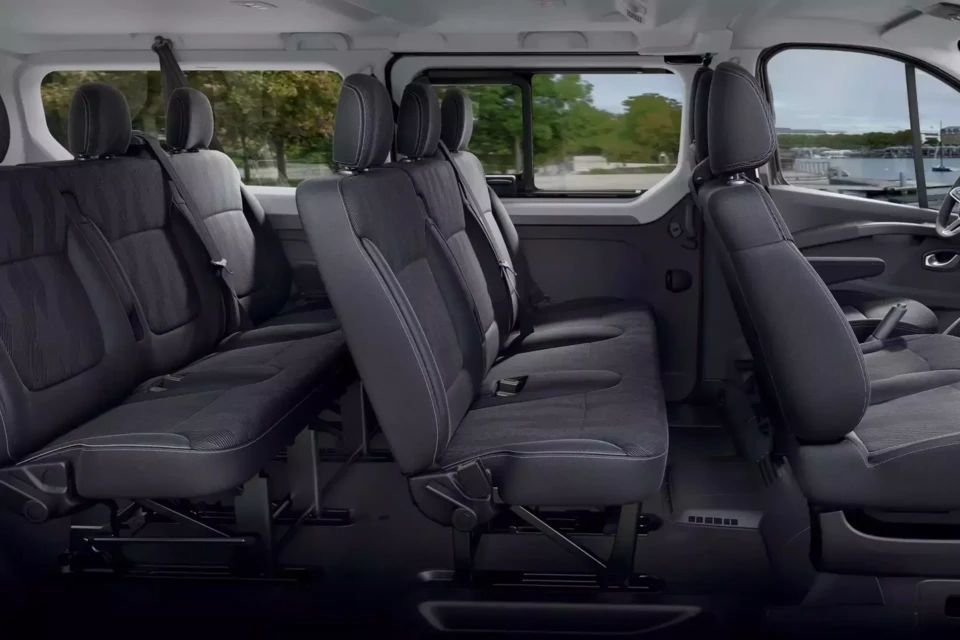 voiture-9-places
