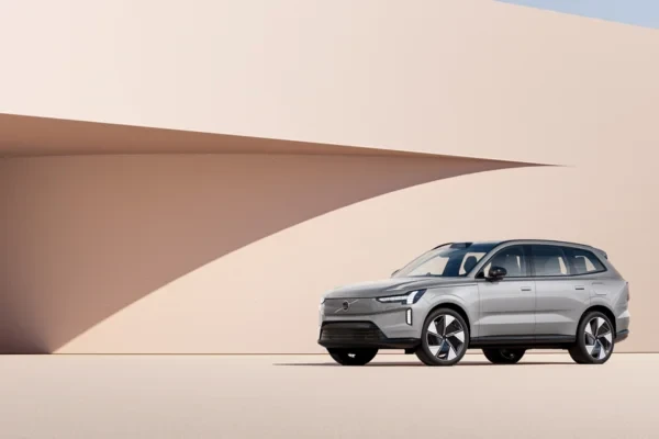 Volvo ex90 presentation