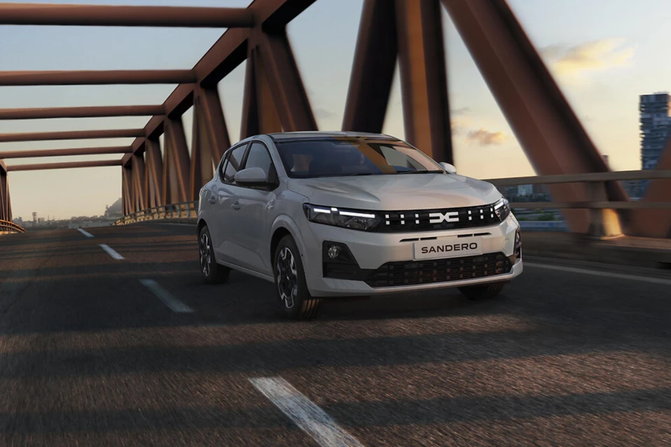 R-DAM_1703946-sandero