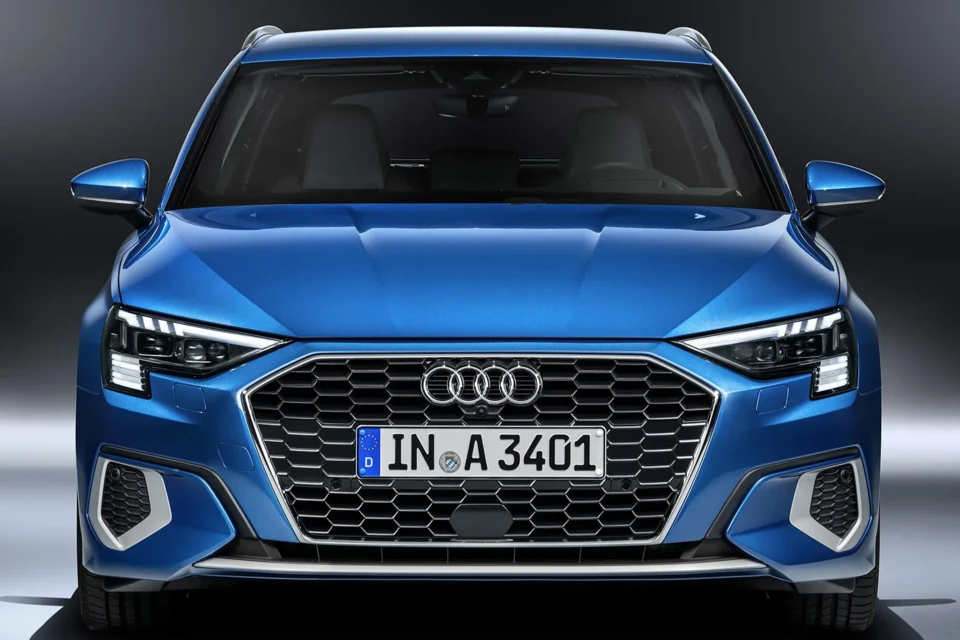 Quelle-berline-compacte-doccasion-choisir-